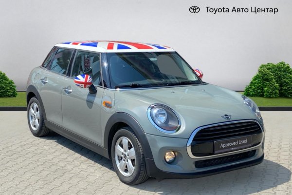 MINI COOPER 1.5 PETROL - 2019год / 82212km