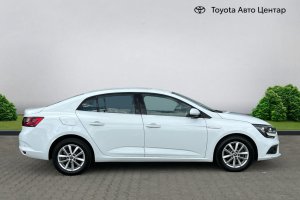 RENAULT MEGANE SDN 1.5 DCI DIESEL - 2019год / 72120km 3