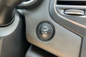 RENAULT MEGANE SDN 1.5 DCI DIESEL A/T - 2020год / 84248km 21