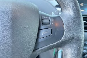 PEUGEOT 208 1.2 PETROL - 2019год / 42649km 18