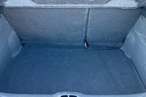 PEUGEOT 208 1.2 PETROL - 2019год / 42649km 8