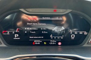 AUDI Q3 2.0 TDI S-LINE A/T - 2023год / 40358km 15