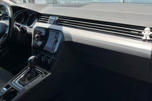 VOLKSWAGEN PASSAT 1.5 TSI PETROL - 2020год / 144036km 9