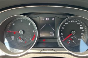 VOLKSWAGEN PASSAT 2.0 TDI M/T DIESEL - 2020год / 150925km 14