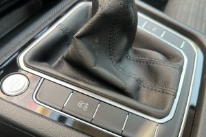 VOLKSWAGEN PASSAT 2.0 TDI M/T DIESEL - 2020год / 150925km 19