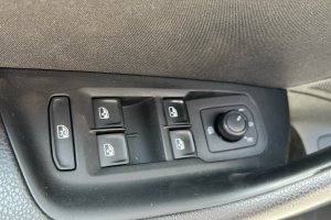VOLKSWAGEN PASSAT 2.0 TDI M/T DIESEL - 2020год / 150925km 20