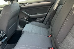 VOLKSWAGEN PASSAT 2.0 TDI M/T DIESEL - 2020год / 150925km 24