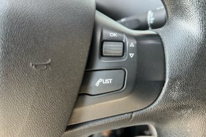 PEUGEOT 208 1.2 PETROL - 2019год / 61931km 17