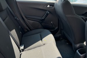 PEUGEOT 208 1.2 PETROL - 2019год / 61931km 22