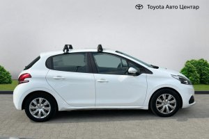 PEUGEOT 208 1.2 PETROL - 2019год / 61931km 3