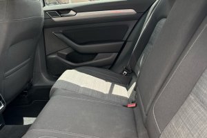 VOLKSWAGEN PASSAT 2.0 TDI M/T DIESEL - 2020год / 140899km 26
