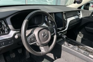 VOLVO XC60 2.0 DIESEL - 2019год / 192356km 12