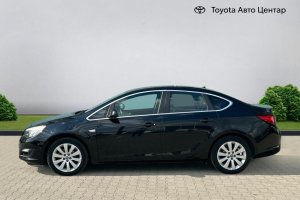 OPEL ASTRA NOTCHBACK 1.6 PETROL/TNG - 2017год / 131606km 4