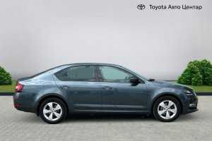 SKODA OCTAVIA 2.0 TDI DIESEL - 2018год / 107800km 3