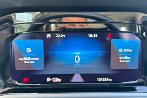 VOLKSWAGEN GOLF 8 2.0TDI AVANT DIESEL - 2021год / 121141km 18
