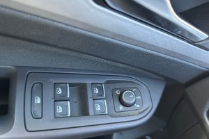 VOLKSWAGEN GOLF 8 2.0TDI AVANT DIESEL - 2021год / 121141km 25