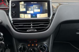 PEUGEOT 1.2 PETROL - 2014год / 143642km 17