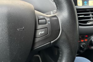 PEUGEOT 1.2 PETROL - 2014год / 143642km 19