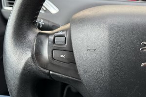 PEUGEOT 1.2 PETROL - 2014год / 143642km 20