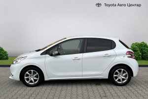 PEUGEOT 1.2 PETROL - 2014год / 143642km 4
