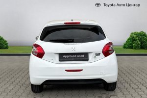PEUGEOT 1.2 PETROL - 2014год / 143642km 6