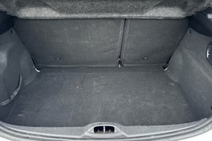 PEUGEOT 1.2 PETROL - 2014год / 143642km 8