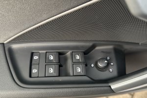 AUDI A3 SPORTBACK 1.5TSI PETROL - 2025год / 2000km 25