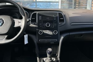 RENAULT MEGANE 1.5 DCI DIESEL - 2019год / 95780km 15