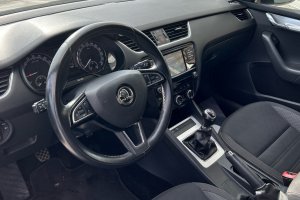 SKODA OCTAVIA 1.6 TDI DIESEL - 2018год / 93390km 12