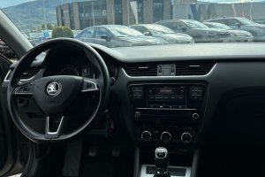 SKODA OCTAVIA 1.6 TDI DIESEL - 2018год / 93390km 13