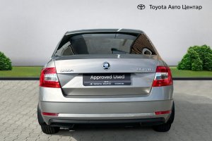 SKODA OCTAVIA 1.6 TDI DIESEL - 2018год / 93390km 6