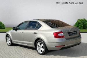 SKODA OCTAVIA 1.6 TDI DIESEL - 2018год / 93390km 7