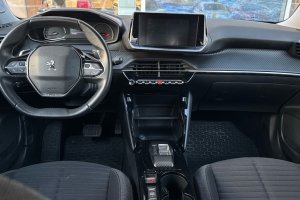 PEUGEOT 2008 1.2T PETROL - 2022год / 96208km 10