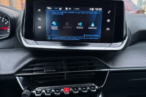 PEUGEOT 2008 1.2T PETROL - 2022год / 118515km 19