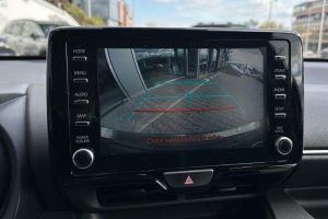 TOYOTA YARIS 1.5 BI-TONE PETROL - 2020год / 17153km 16