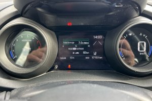 TOYOTA YARIS 1.5 BI-TONE PETROL - 2020год / 17153km 20