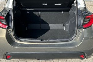 TOYOTA YARIS 1.5 BI-TONE PETROL - 2020год / 17153km 8