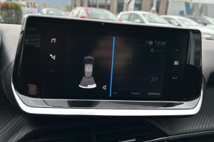 PEUGEOT 208 1.2 PETROL - 2021год / 97348km 16