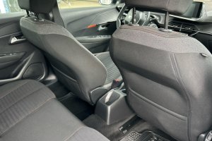 PEUGEOT 208 1.2 PETROL - 2021год / 97348km 18