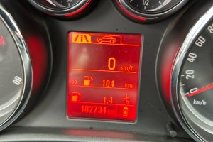 OPEL ASTRA NOTCHBACK 1.4 PETROL - 2019год / 97300km 14