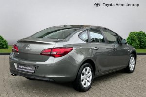 OPEL ASTRA NOTCHBACK 1.4 PETROL - 2019год / 97300km 5