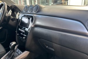 SUZUKI VITARA 1.5 HYBRID - 2022год / 116331km 9