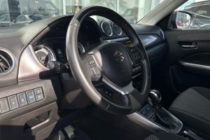SUZUKI VITARA 1.5 HYBRID - 2022год / 116331km 12