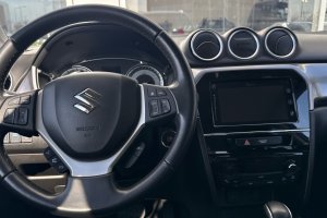SUZUKI VITARA 1.5 HYBRID - 2022год / 116331km 13