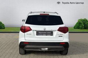 SUZUKI VITARA 1.5 HYBRID - 2022год / 121900km 6