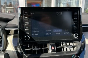 TOYOTA COROLLA 1.5 PETROL EXECUTIVE - 2021год / 71572km 16