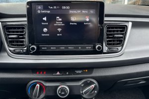 KIA RIO 1.2 PETROL - 2020год / 9033km 17