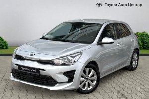 KIA RIO 1.2 PETROL - 2020год / 9033km 2