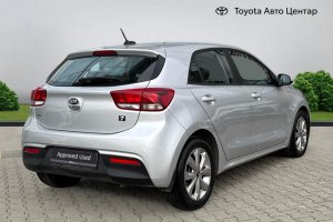 KIA RIO 1.2 PETROL - 2020год / 9033km 5