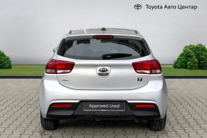 KIA RIO 1.2 PETROL - 2020год / 9033km 6